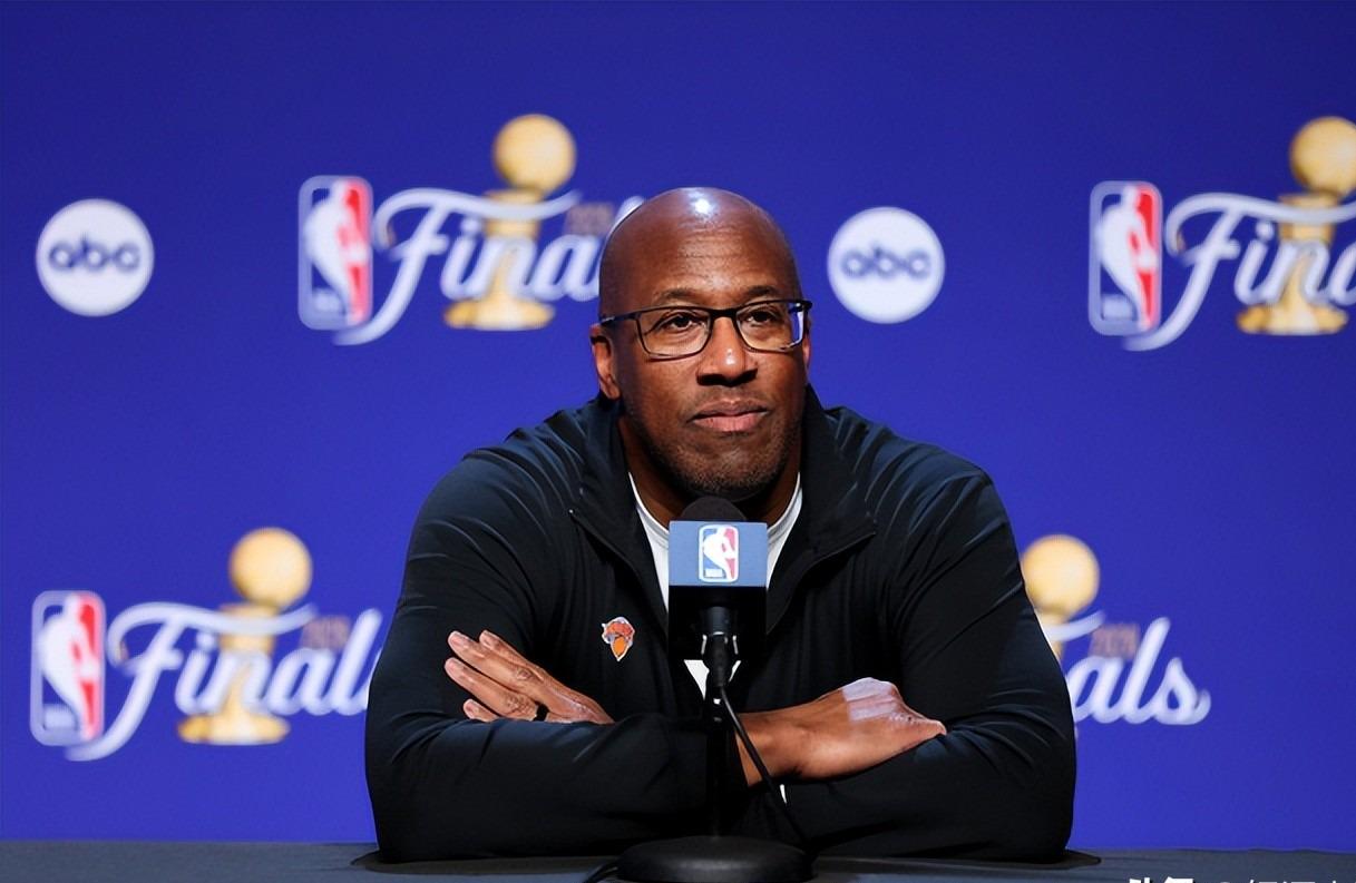 MK体育尼克斯成NBA首支赛季双冠王