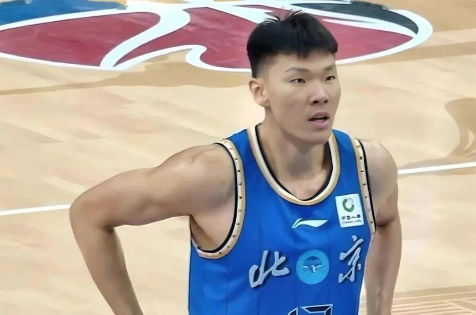 尼克斯总决G5多名名人随队出征