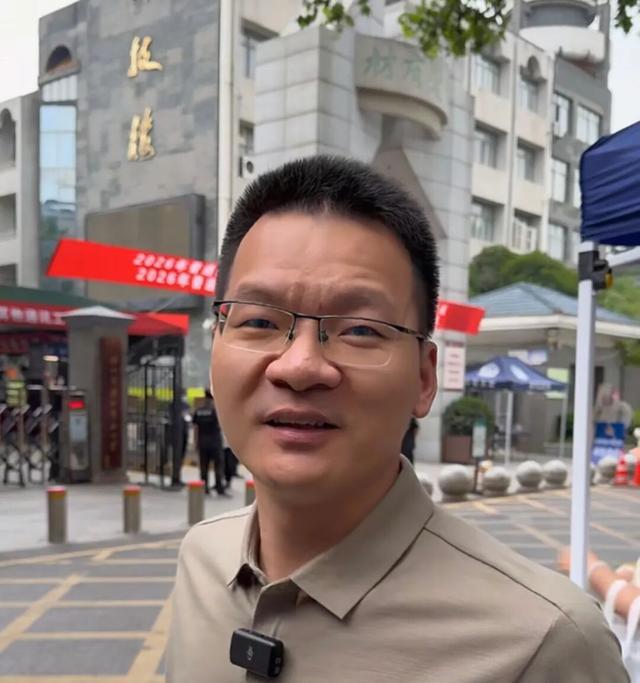 MK体育尼克斯悍将数据外的秘密：他才是真正的致胜因子