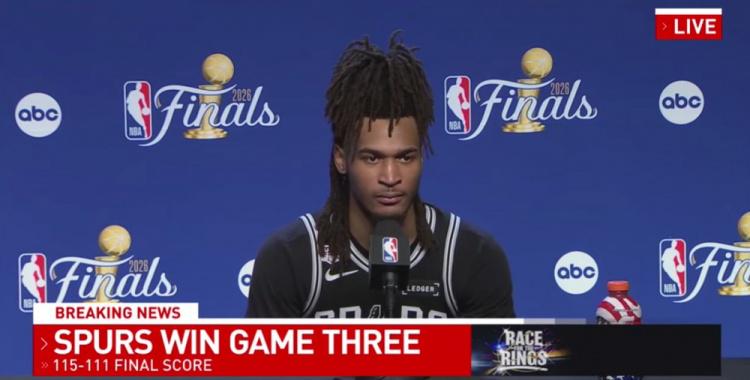 MK体育-半个世纪的等待！53年后再夺冠！布伦森45分夺FMVP！