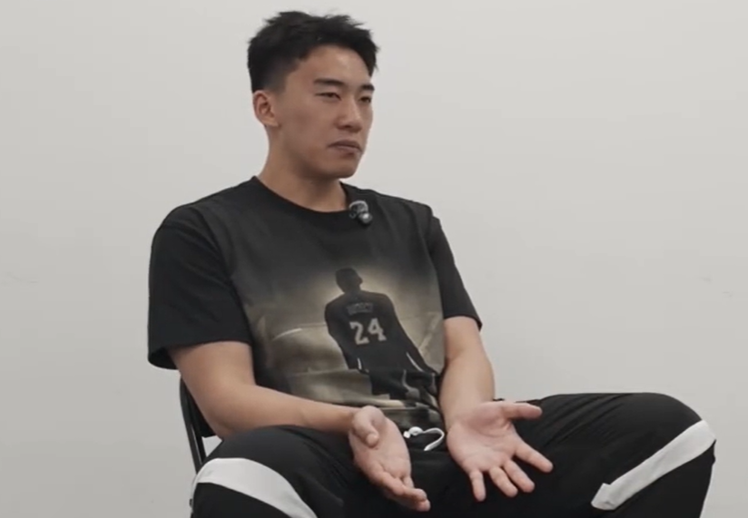 丁彦雨航祝贺布伦森夺冠，9年前两人曾是队友，此前有过互动
