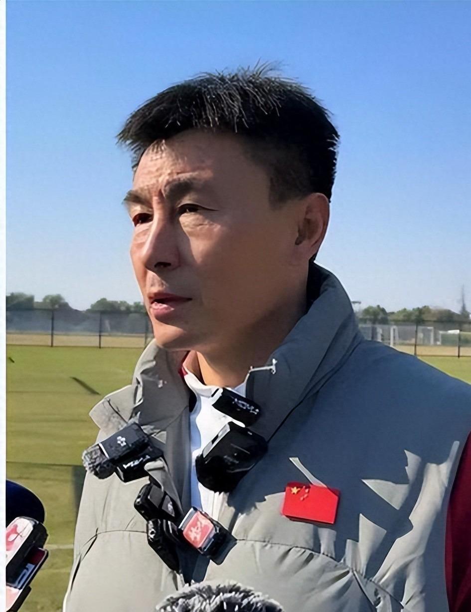 国王7号签瞄准控卫阿库夫
