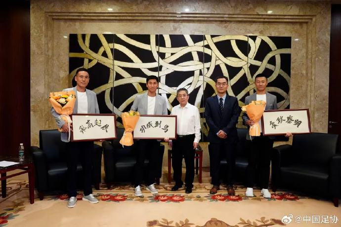马刺倾向放走老将巴恩斯