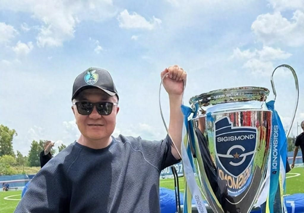 乌法115k欧元买断阿加波夫,结束租借正式加盟